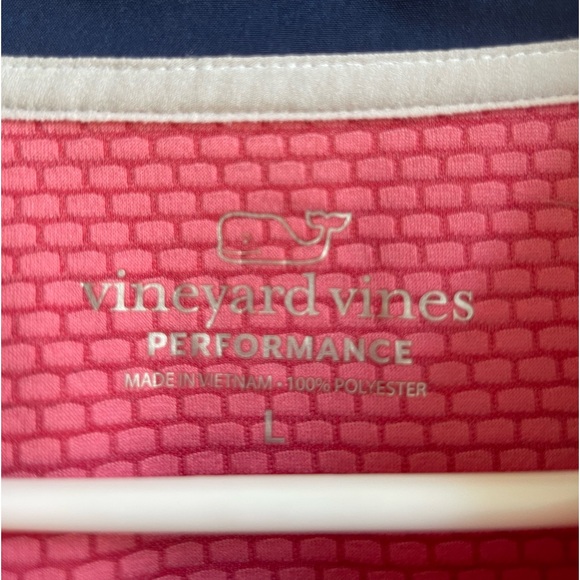 Vineyard Vines Men’s Performance 1/4 Zip Pullover - Picture 2 of 4